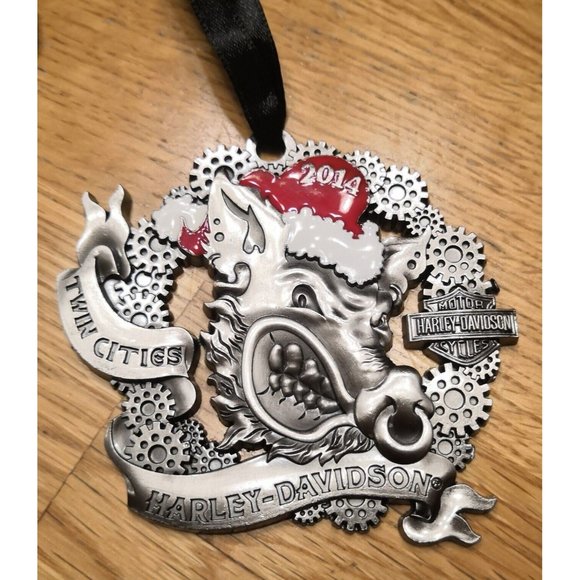 Harley-Davidson Other - Harley Davidson Christmas Ornament 2014 Hog wearing a Christmas hat AA